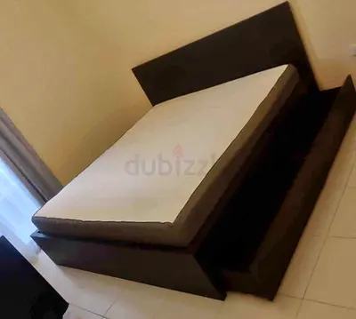 IKEA Malam king size bed 180/200cm bed with 4 storage drawers underneath and Ikea mattress