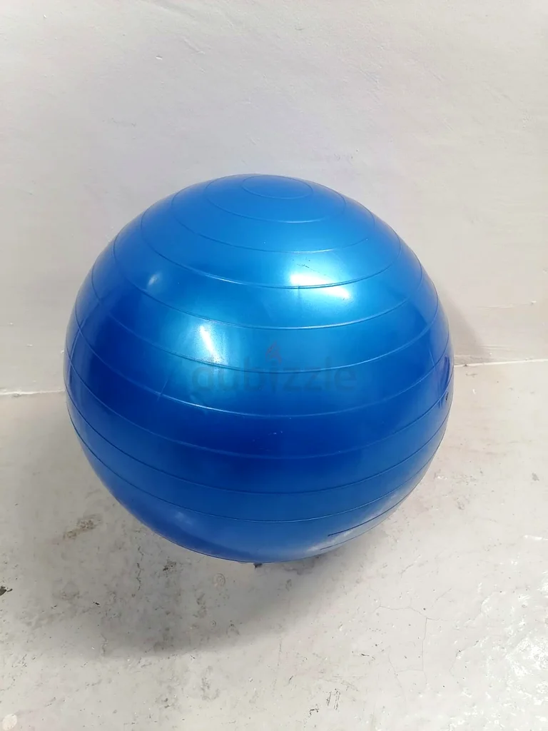 كرة الجيم واللياقة البدنية واليوجا63241649372546112