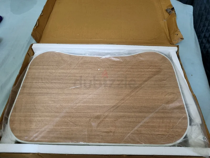 Laptop table63221861521153111