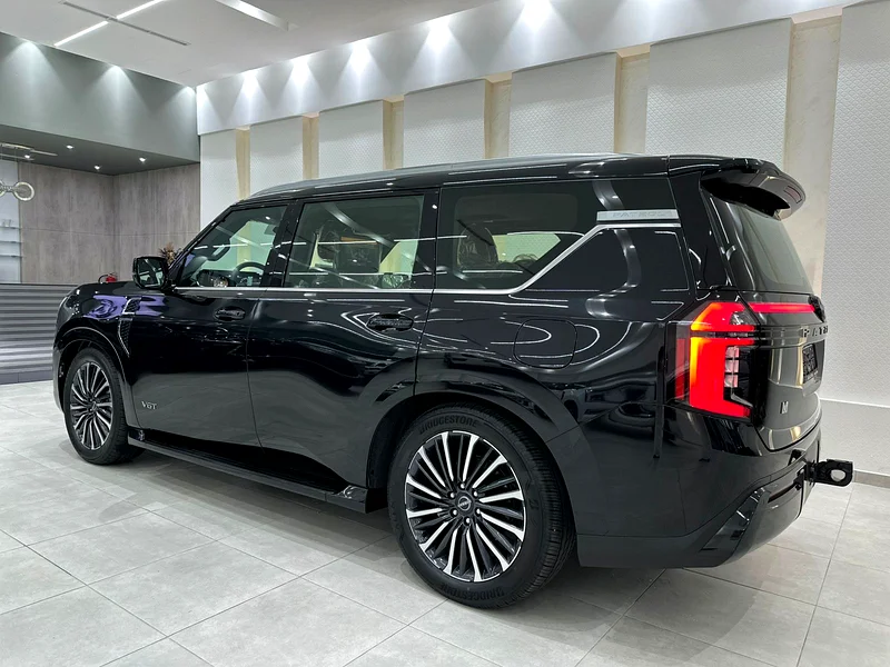Nissan Patrol Platinum V6 Twin Turbo,2025 Model,0km,Gcc specs, Under Warranty and Contract Services63156990408451114