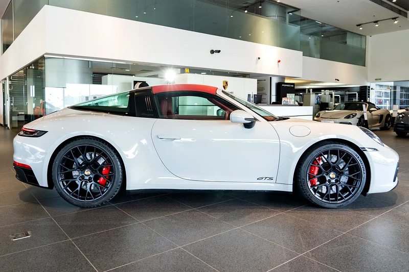 بورشه 911 تارجا 4 جي تي إس مرجع# 3396 دولارًا أمريكيًا ضمان سنتين63169442712707112