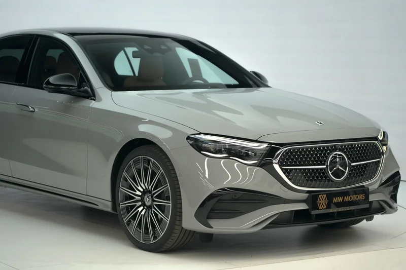 Summer Offer | Mercedes-Benz E 300 | 2025 GCC 0km | Agency Warranty | AMG Sports Package62931644330497112