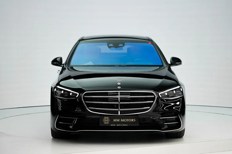 Mercedes-Benz S 500 | 2025 GCC 0km | Agency Warranty | AMG bodystyling | PRE-SAFE | 360° View62931643880834111