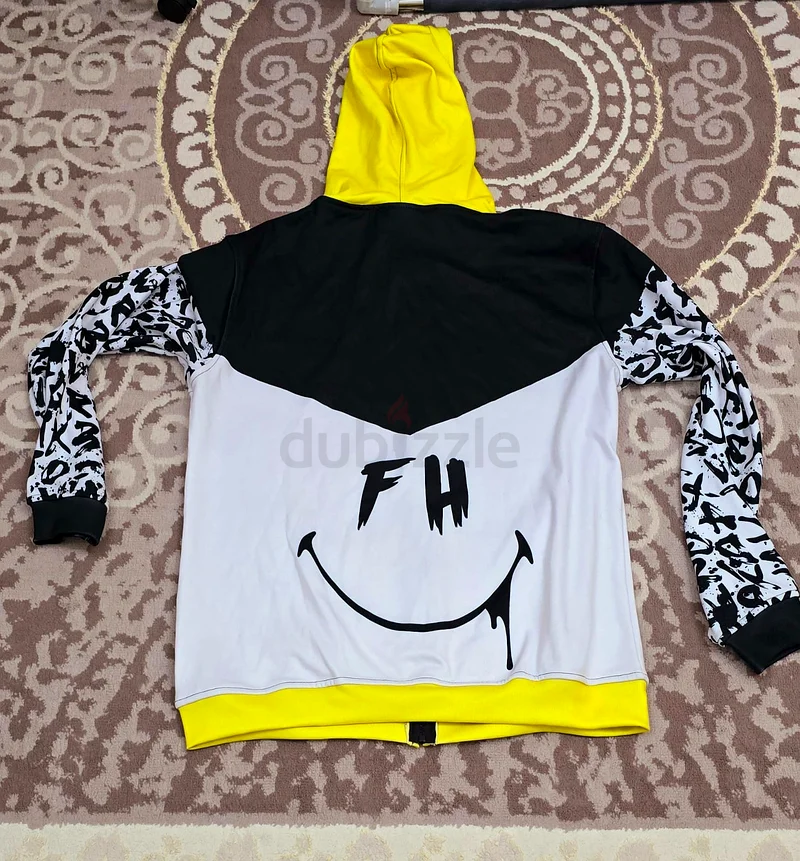 هودز فريش × سمايلي  
هوديات أ باثينغ إيبي63238594116227111
