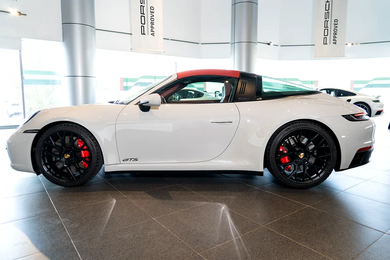 بورشه 911 تارجا 4 جي تي إس مرجع# 3396 دولارًا أمريكيًا ضمان سنتين63169442712707113