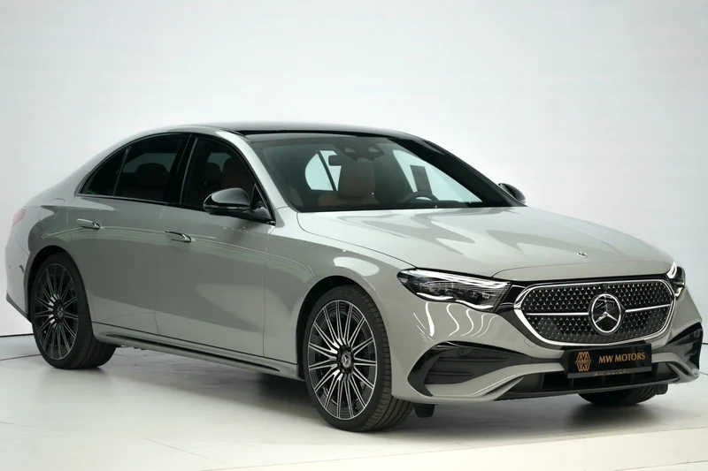 Summer Offer | Mercedes-Benz E 300 | 2025 GCC 0km | Agency Warranty | AMG Sports Package629316443304971115