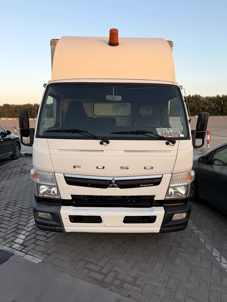 Mitsubishi Canter water Truck 2020 Model Accident Free Low Mileage63152749301251112