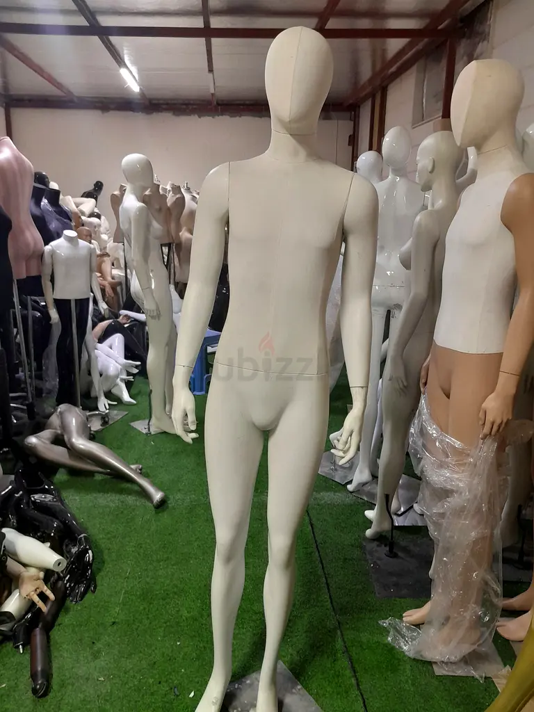 Mannequin63258144013569117