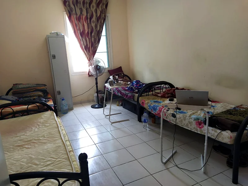 سرير تنفيذي للدفعة الهندية - مجموعة فرنسا - P0963218792472707112