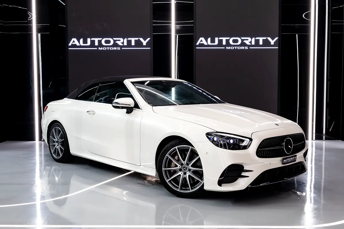 Mercedes-Benz E-Class 2020 — photo 1 of 19