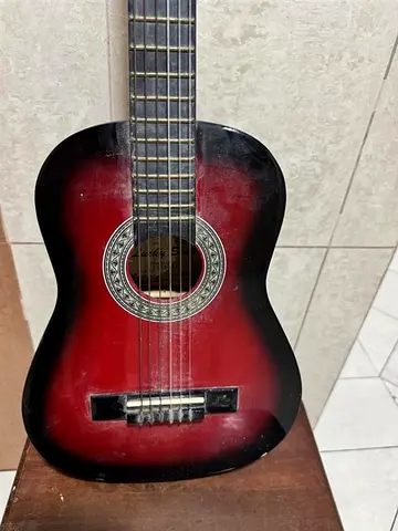 Acoustic Guitar Very good condition