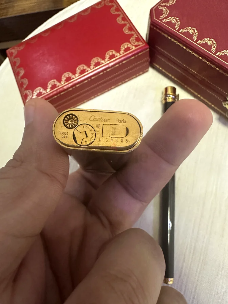 قلم كارتير غطا ريشه ذهب الترنتي ولاعه ترنتي63225348356483112
