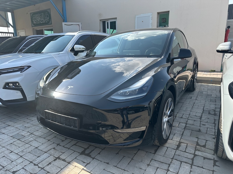 2024 Tesla Model Y Long Range GCC Specs 0 KM