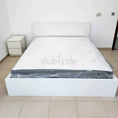 IKEA Malam king size bed 180/200cm bed with 2 storage drawers underneath and Ikea mattress