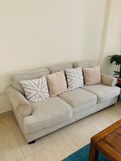 3 Seater Fabric Sofa From United Furniture In Great Condition 