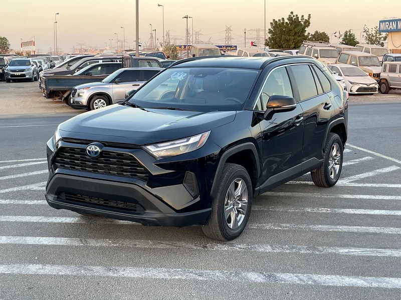 2024 تويوتا راف 4 لي هايبرد 4x4 مستوردة من الولايات المتحدة63148650248065111
