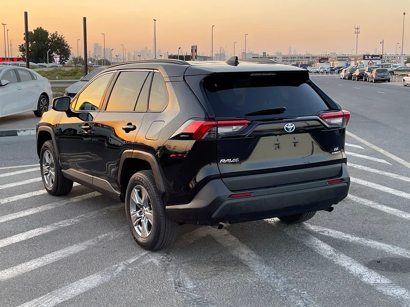 2024 تويوتا راف 4 لي هايبرد 4x4 مستوردة من الولايات المتحدة63148650248065113