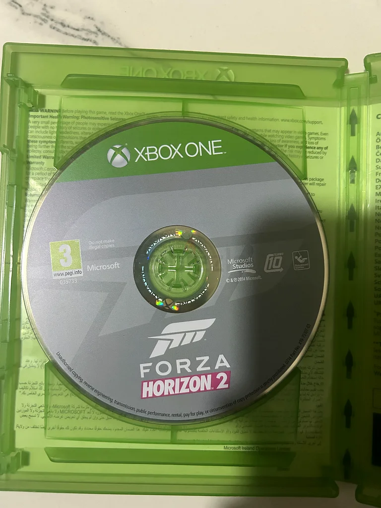 12 xbox one cds very good condition63174330721411112