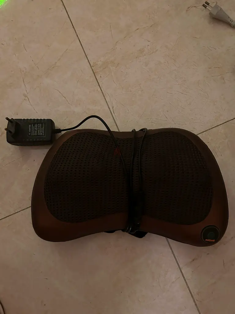 جهاز تدليك الرقبة والظهر
