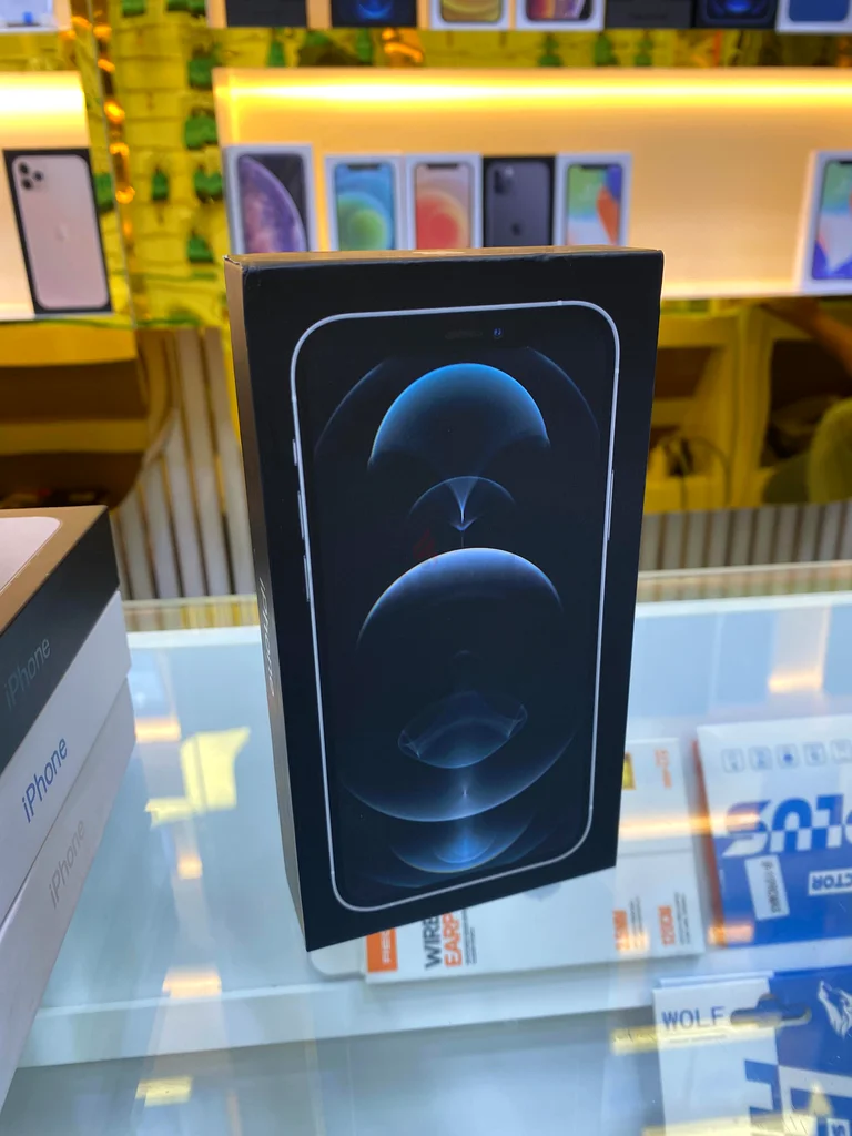 iPhone63180847401602112