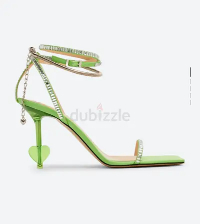 Mach and mach size 38 brandnew