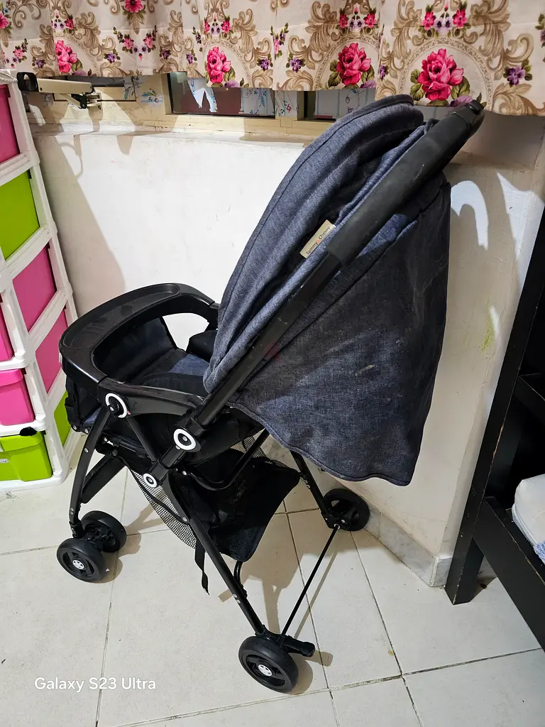 Baby stroller63205886469378112