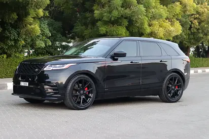 Free Delivery  - Apple car play - Free baby set ( upon request )