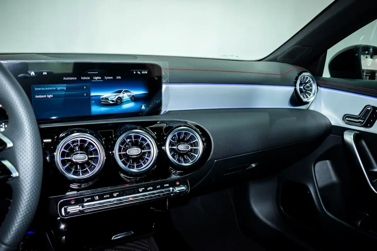 Mercedes-Benz CLA-Class 2025