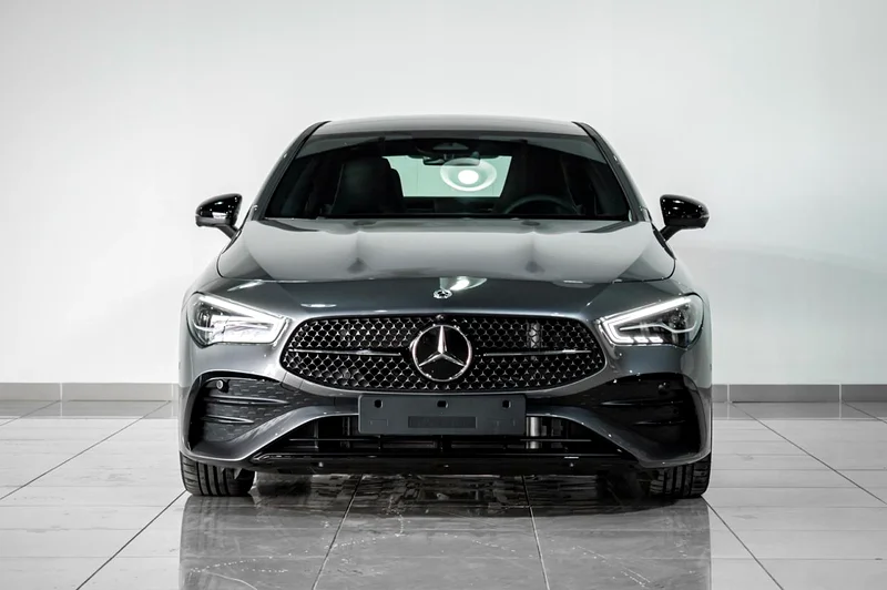 Mercedes CLA200 2025 GCC Brand New (For Export)63145814206593112