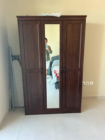 Ikea wardrobe (songesand)