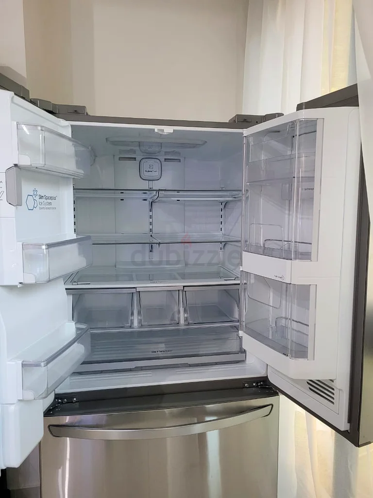 ثلاجة إل جي باب فرنسي مع موزع ماء وصانعة ثلج63259706479873111