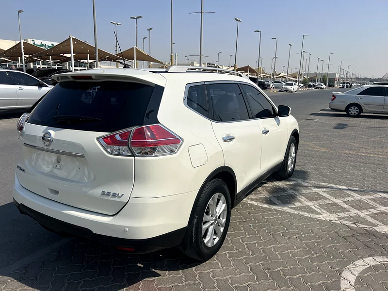 نيسان زو تريل SV بجميع الخيارات لدول مجلس التعاون الخليجي63166628011394113