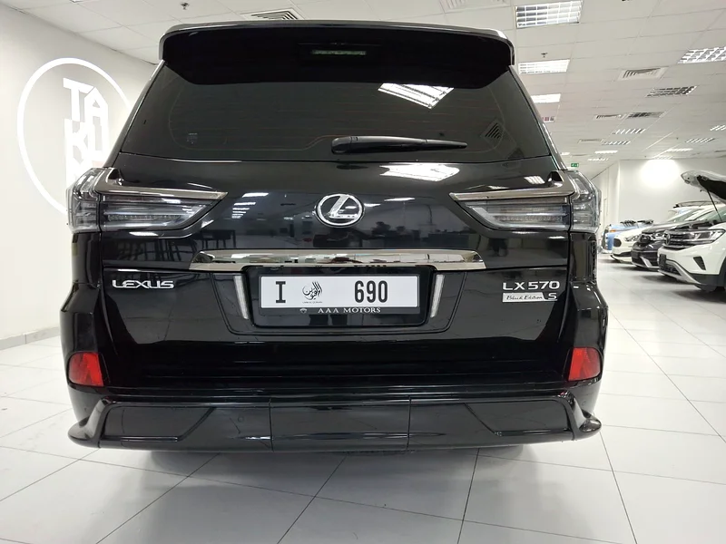 LX 570s Black Edition63150023727618114