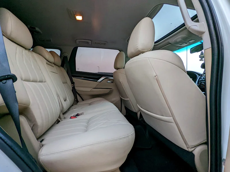 MITSUBISHI MONTERO SPORT 2019 GLS 4WD FULL OPTION GCC IN EXCELLENT CONDITION63152748733186114