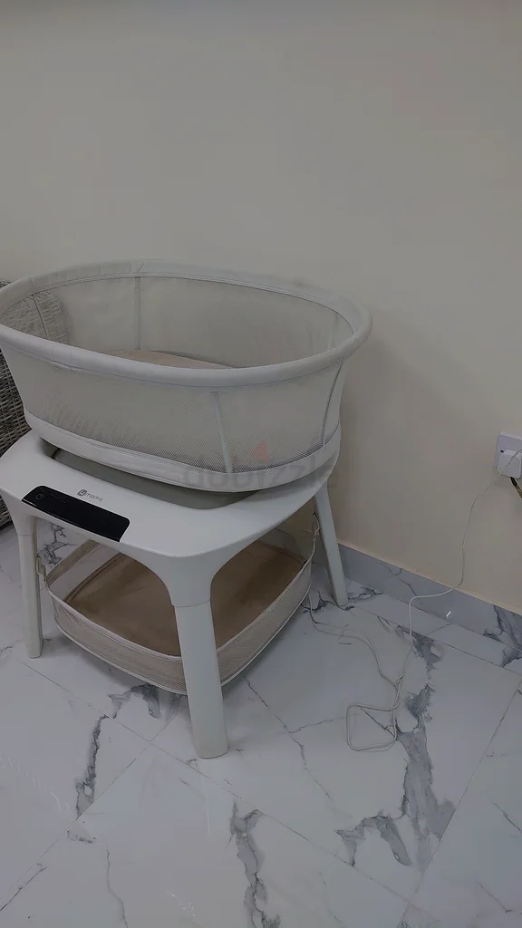 4momes swinging baby cot62929659284609113