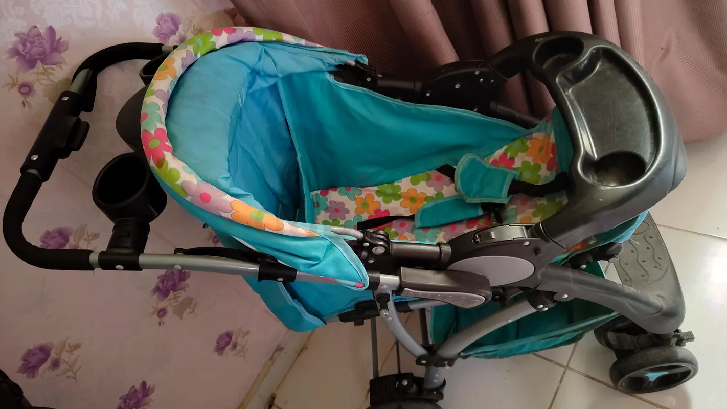 Stroller63204849196289111