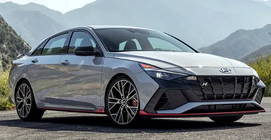 Hyundai Elantra 2023 for sale in Dubai | dubizzle