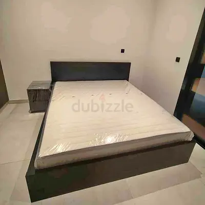 IKEA Malam king size bed 180/200cm bed with 2 storage drawers underneath and Ikea mattress