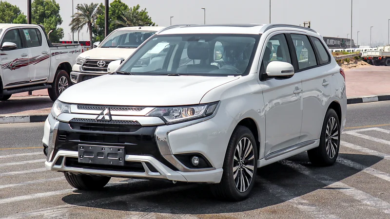 Brand New Mitsubishi Outlander Enjoy 2022 2.0L A/T FWD Petrol White/Black |OUTLANDERENJOY| FOR LOCAL63152749364482112