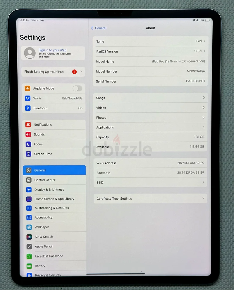iPad Pro (12.9inch) (6th generation) WiFi 128GB STORAGE
