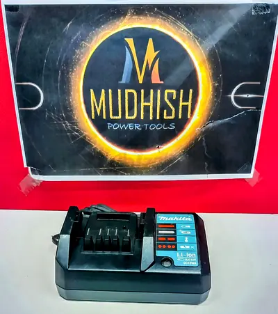 MAKITA DC 10WA CHARGER