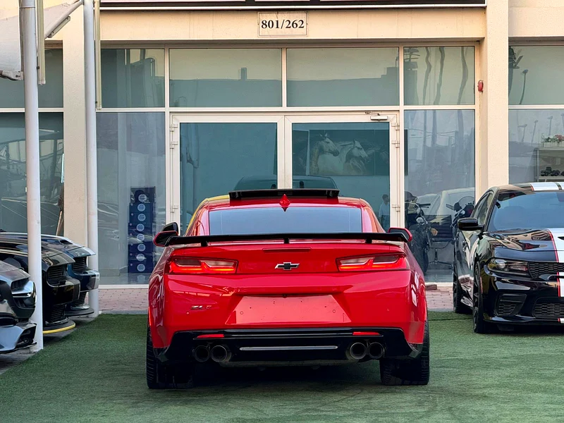 CHEVROLET CAMARO ZL1  GCC 2017 perfect condition Zero accidents  Full option  Full carbon fibre63153227690753112