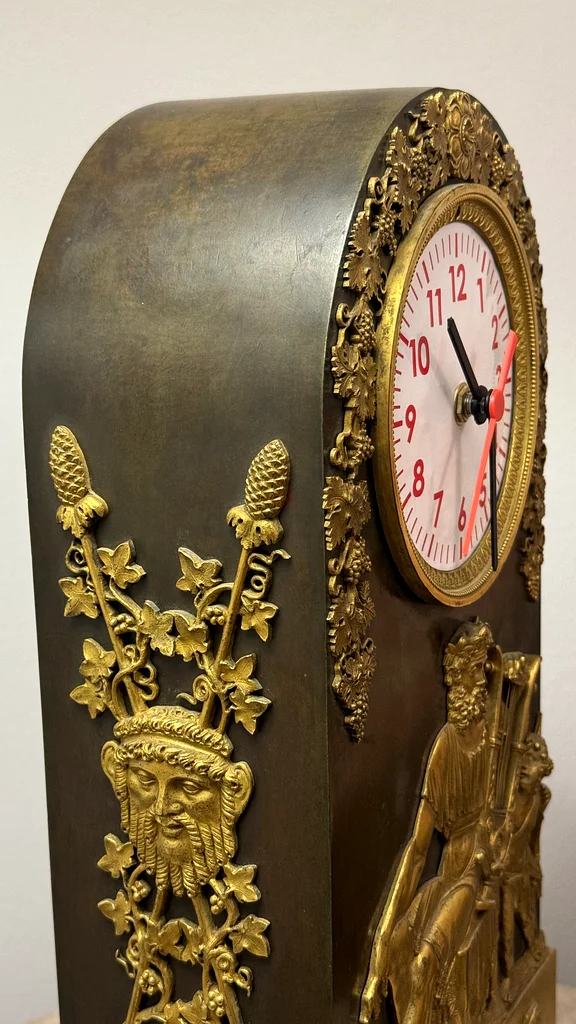 Antique Clock Bronzed63223355778178112
