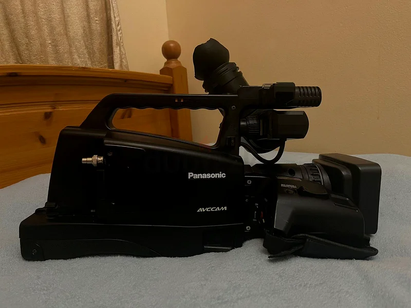 PANASONIC AG_HMC81E VIDEO CAMERA63235111405954111