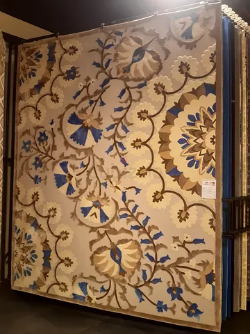 Hand tufted rug with newzeland sool and bamboo material rug