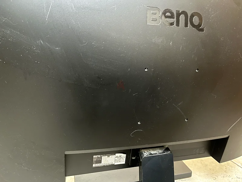 شاشة ألعاب BenQ مقاس 28 بوصة بدقة 4K ومعدل تحديث 60 هرتز63257635733633111