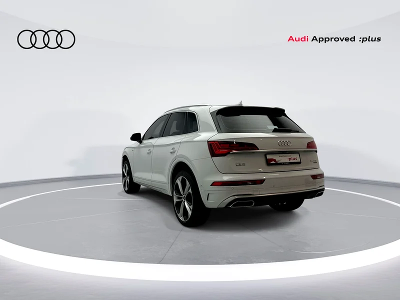 Q5 S خط 45 TFSI quattro 249 حصان (رقم مرجعي # 2081720)63148162975107111