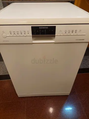 Siemens Dishwasher 3 Rack Neat and clean Made In Germany