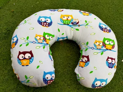 Chicco breast feeding pillow 2 in 1 boppy with infant support ONLY 60 AED like new