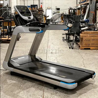 Precor Trm 835 Treadmill
